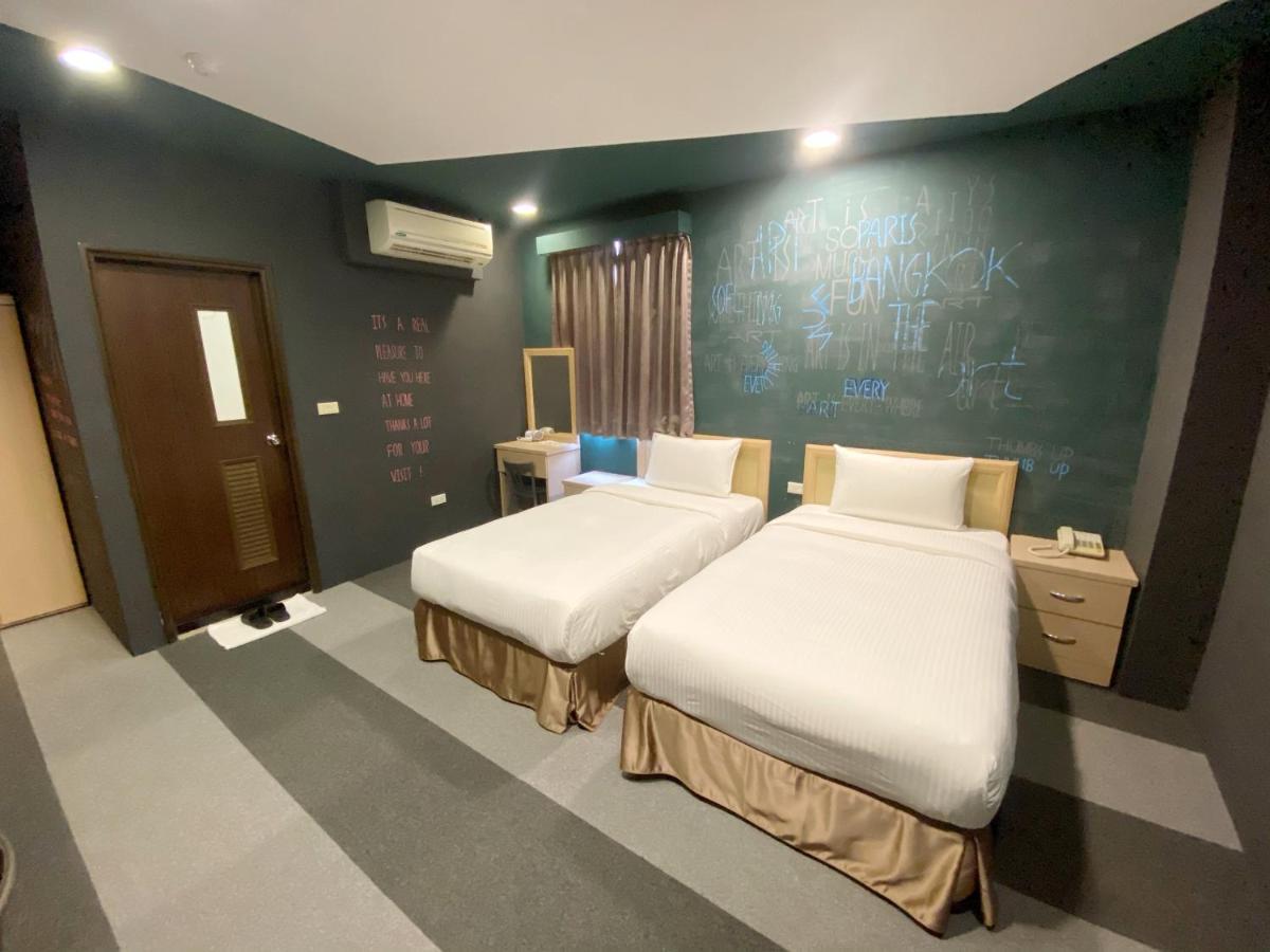 Js Hotel-Gallery Hotel Zhongli Bagian luar foto
