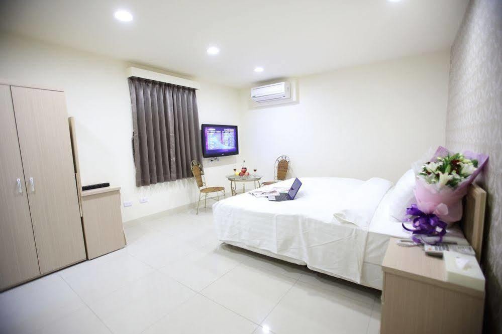Js Hotel-Gallery Hotel Zhongli Bagian luar foto